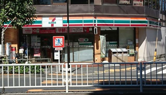 コンビニ　セブンイレブン中小岩店（コンビニ）まで481m