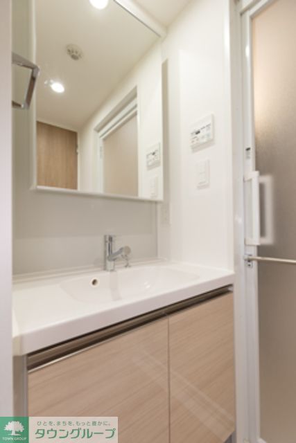 洗面設備　お部屋探しは株式会社　タウンハウジング　までお気軽にお問合…