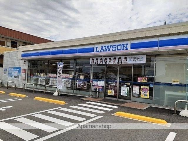 コンビニ　ローソン向江町（コンビニ）まで400m