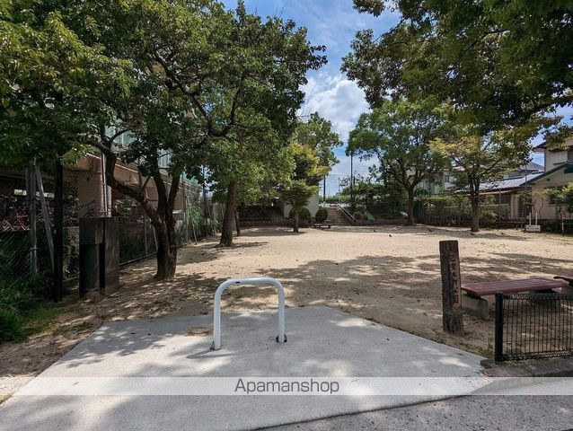 公園　己斐本町公園（公園）まで173m