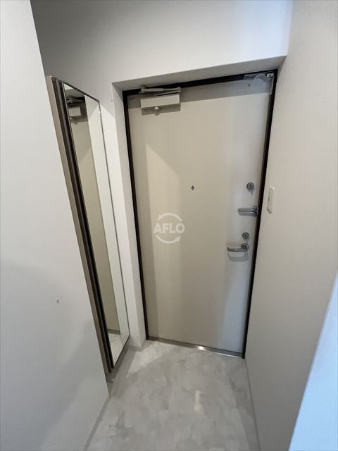 玄関　ART Tennouji　玄関