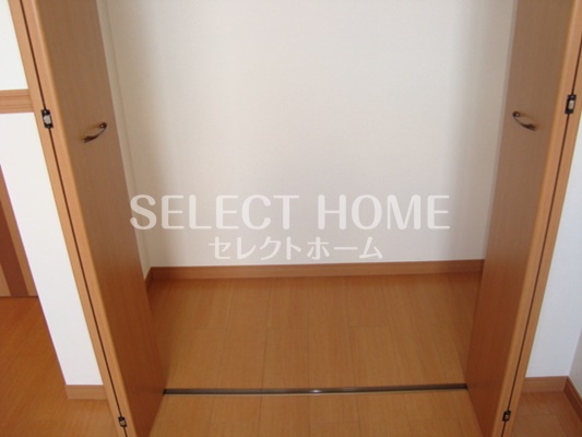 収納　たっぷりとした収納スペースです