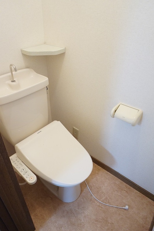 トイレ　トイレはウォシュレット付きです♪ 別部屋参考写真です