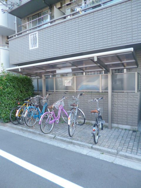 その他　★屋根付き駐輪場★