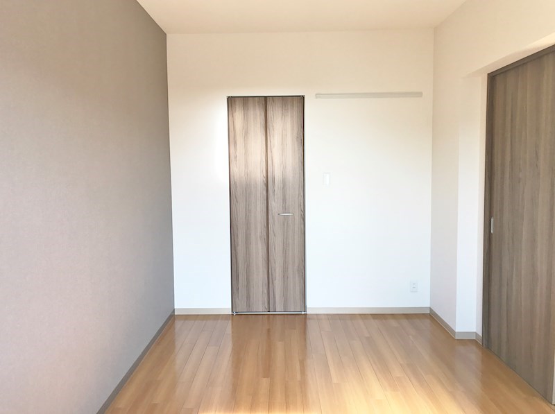 その他部屋・スペース　洋室も6帖以上広々としたお部屋です♪