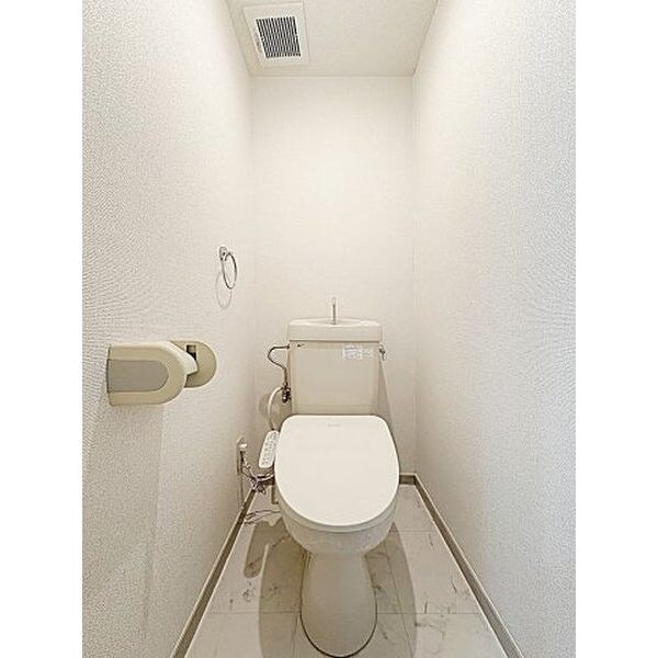 トイレ　イメージ