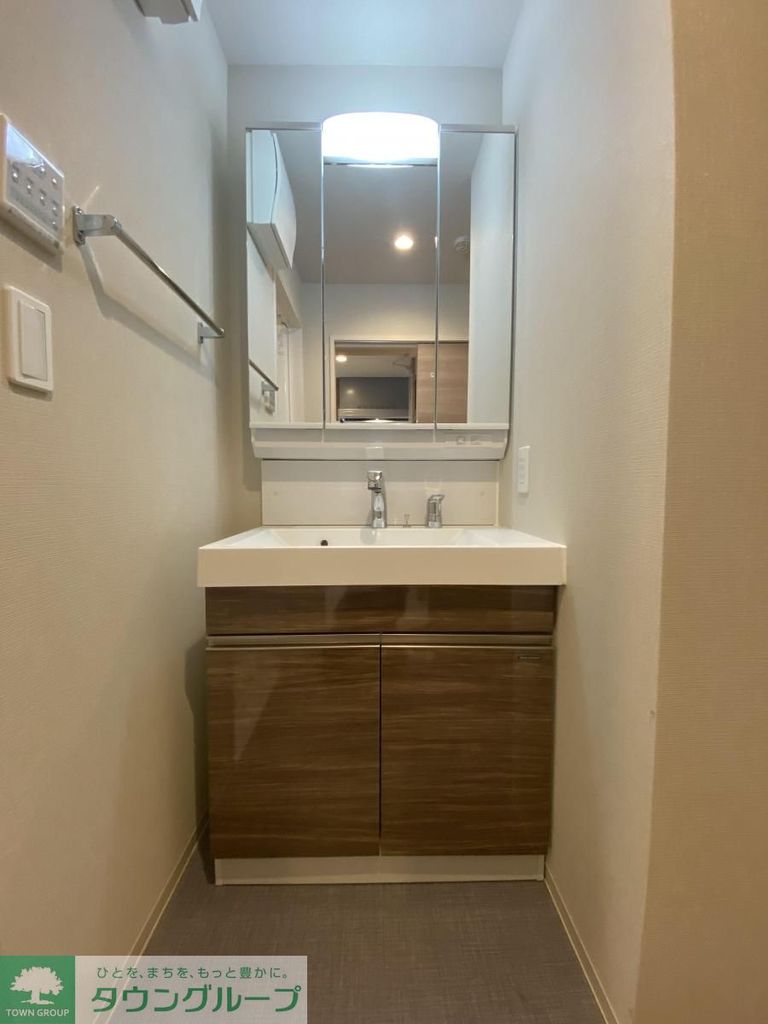 洗面設備　リビング/居室