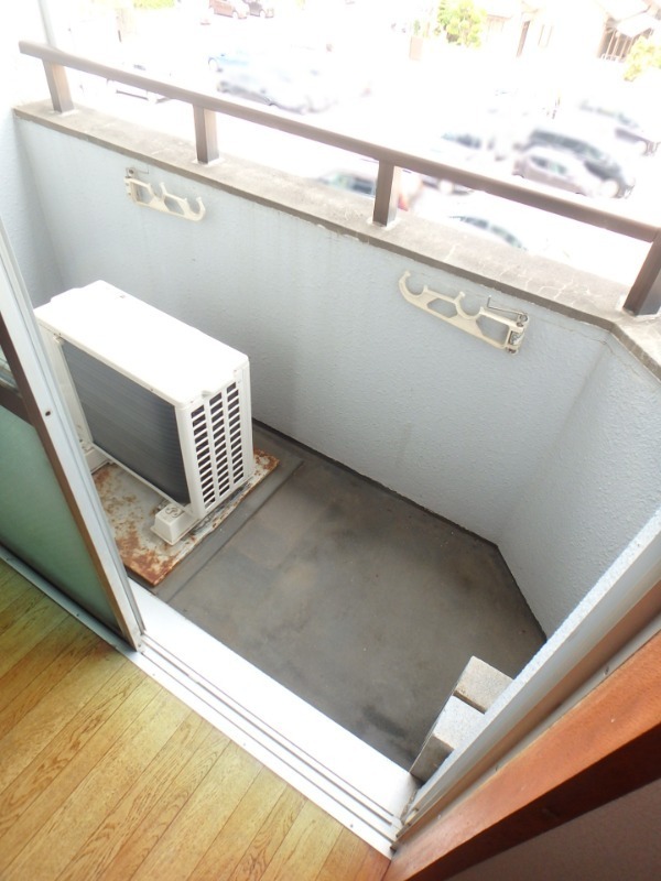 バルコニー　図面と現状に相違がある場合には現状を優先