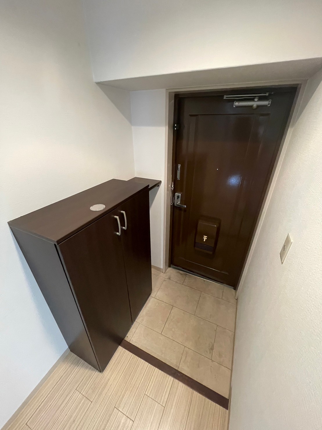 玄関　広々とした玄関です