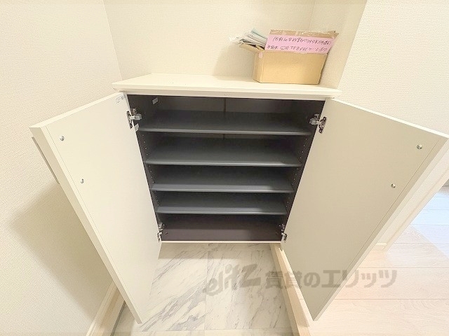 収納　下駄箱