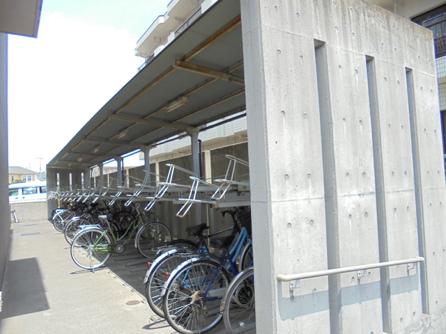 その他共有部分　駐輪スペース♪