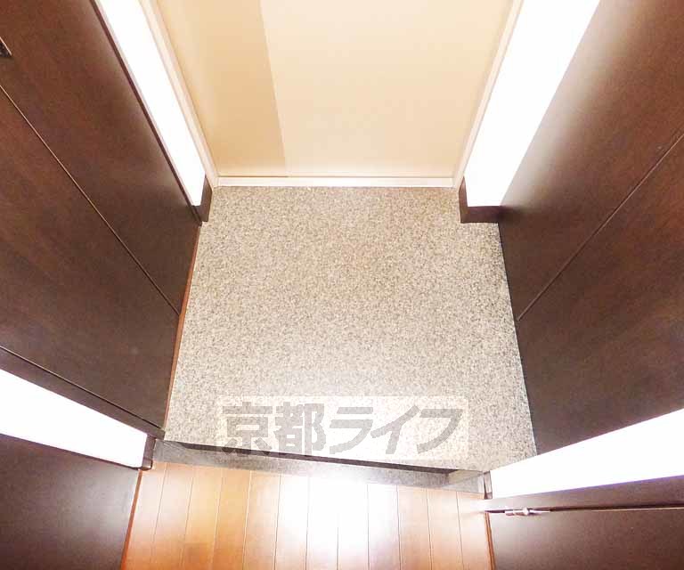 玄関　靴収納付きの玄関