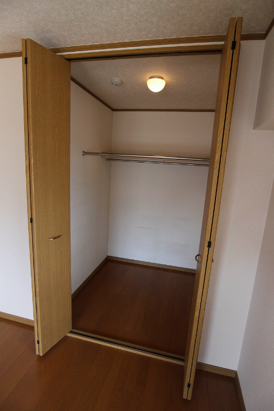 収納　ウォークインクローゼットの広さは圧巻です！！