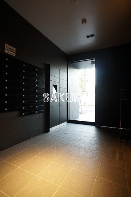 その他共有部分　外出の多い方でも安心の宅配ボックス付き♪