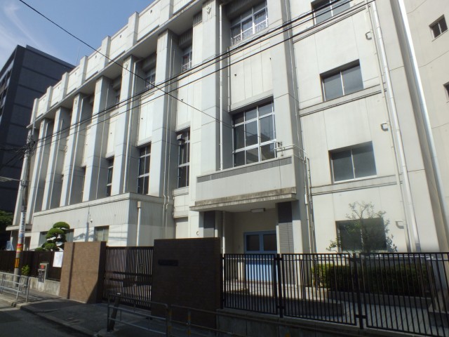 小学校　大阪市立西天満小学校（小学校）まで93m