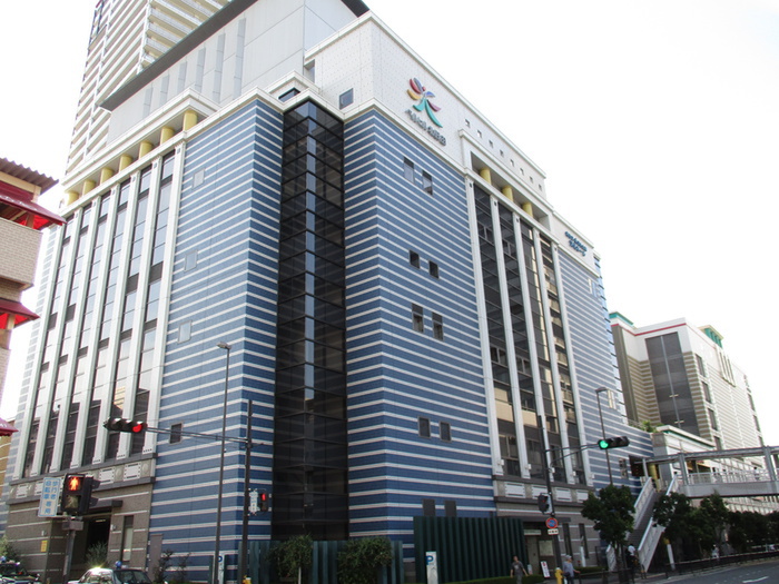 ショッピングセンター　ベルヒルモール北野田（ショッピングセンター）まで980m