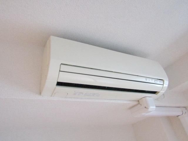 その他　★エアコン★