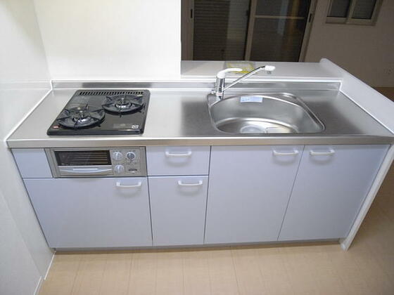 キッチン　※別部屋参考写真