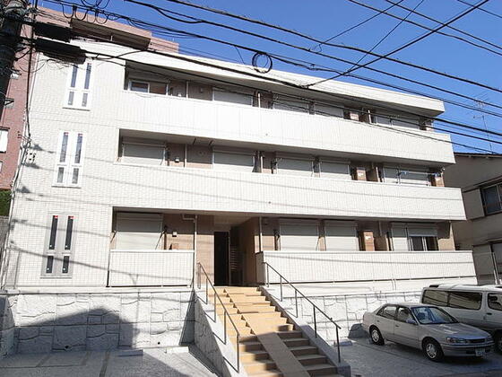 駐車場　空き無し