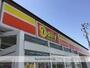 デイリーヤマザキ田原本町唐古店（コンビニ）まで934m