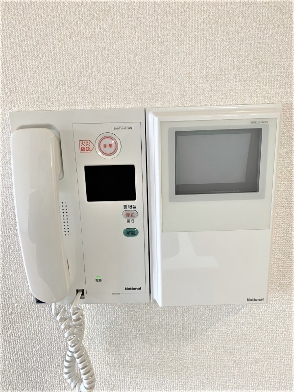 セキュリティ　モニター付きインターホン♪※別室参照　現況優先します