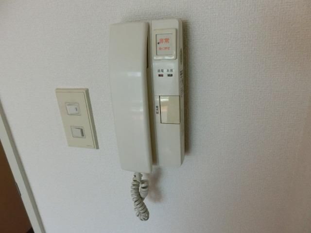 その他設備　オートロックもインターホンで来客対応可能。