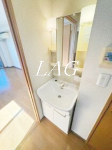 洗面設備　洗面台です。