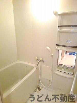 バス・シャワールーム　うどん県のお部屋探しはうどん不動産へ うどんちゃんとLINE
