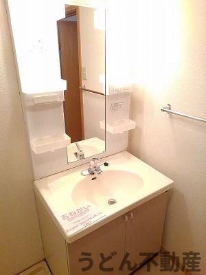 洗面設備　うどん県のお部屋探しはうどん不動産へ うどんちゃんとLINE