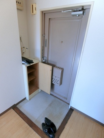 玄関　玄関収納