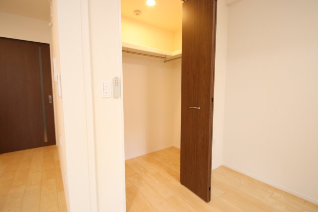 収納　※別号室のお写真のため現況優先