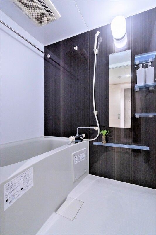 バス・シャワールーム　※別部屋参考写真