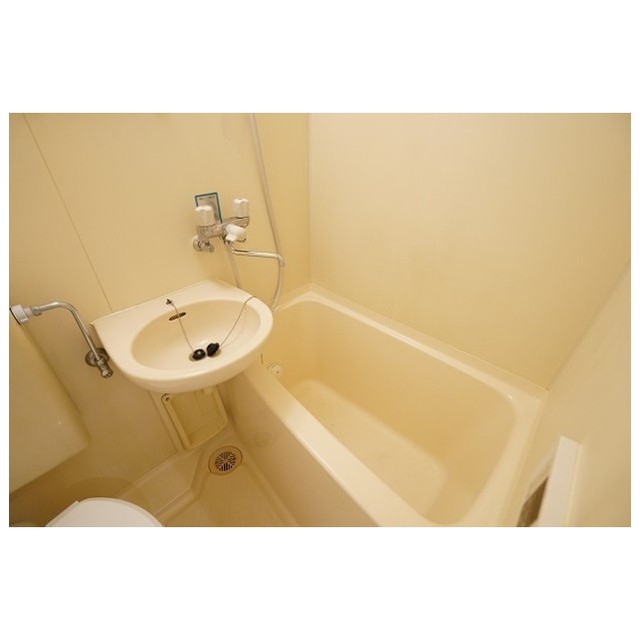 バス・シャワールーム　バス