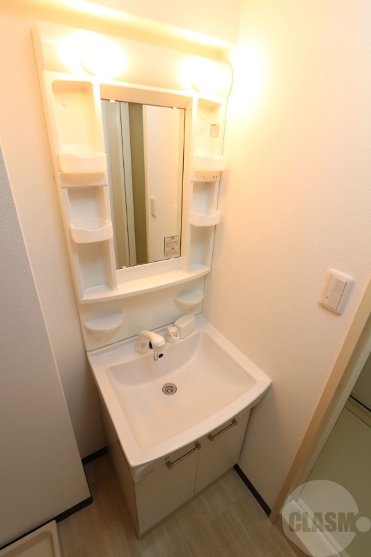 洗面設備　独立洗面台