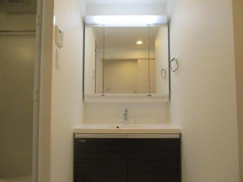 洗面設備　洗髪洗面化粧台