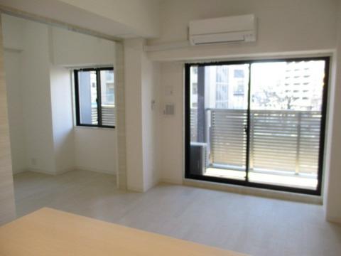 居室・リビング　リビング