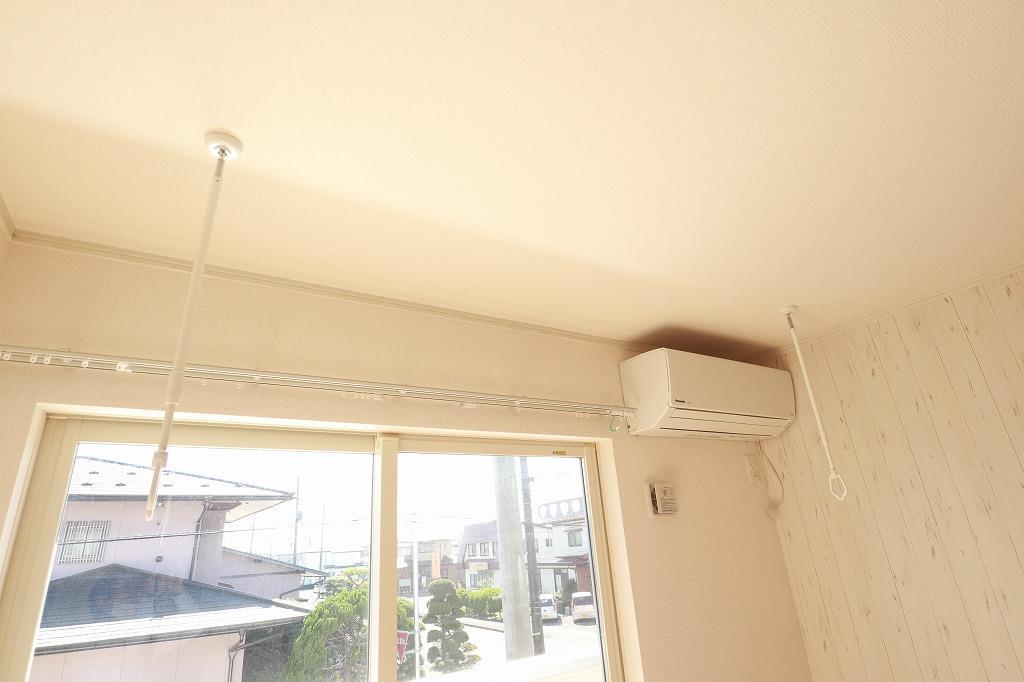 その他設備　室内物干し