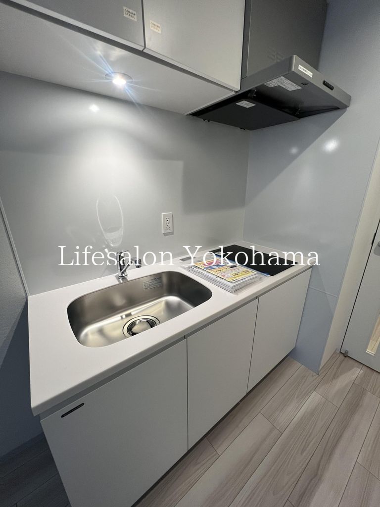 キッチン　バルコニー