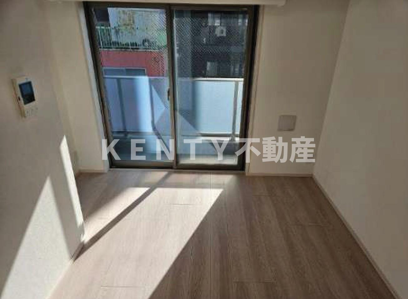 居室・リビング　こちらのリビングで趣味の時間をお楽しみください