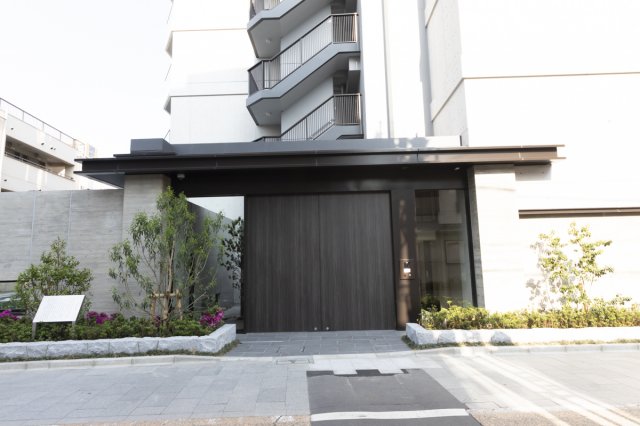 エントランス　※参考写真