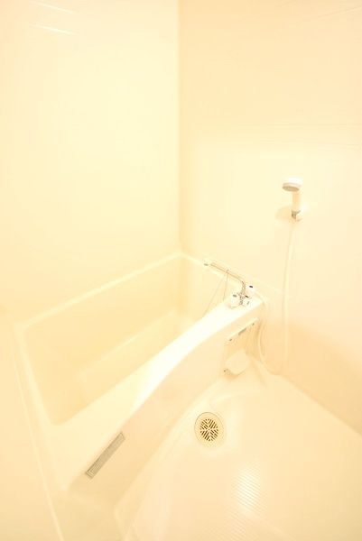 バス・シャワールーム　※別部屋の参考写真となります※現況優先※