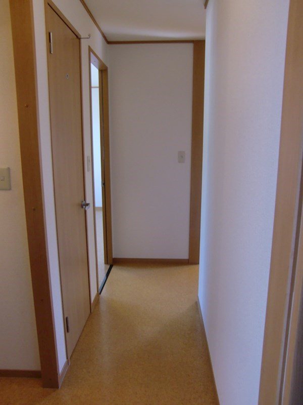 玄関　※他部屋参照