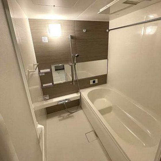 バス・シャワールーム　※写真は別号室のものですので現状優先させていただきます。