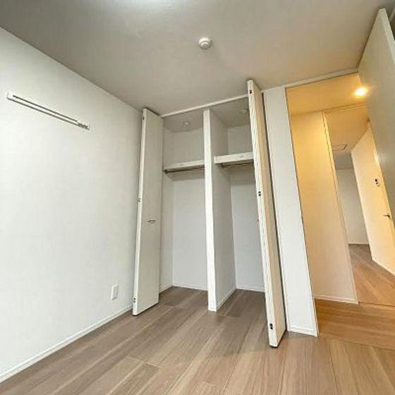 収納　※写真は別号室のものですので現状優先させていただきます。