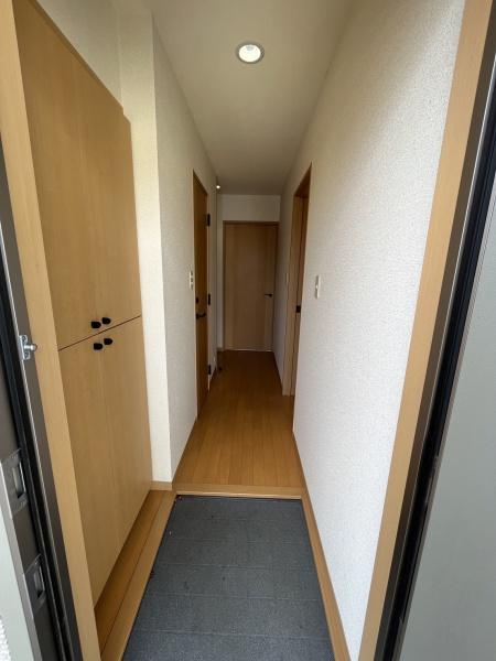 玄関　広い玄関です。