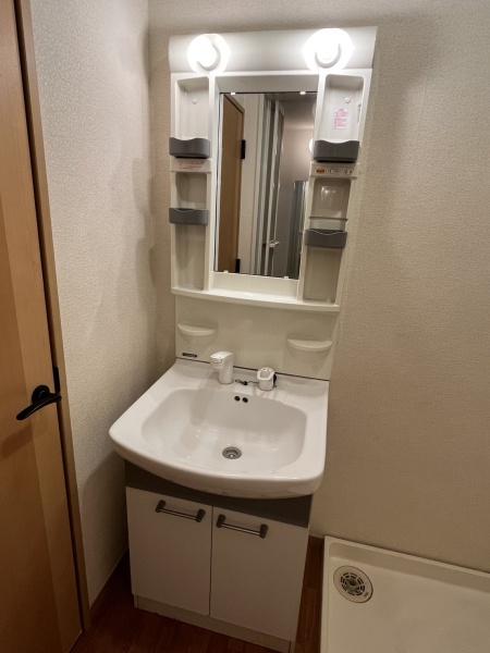 洗面設備　シャンプードレッサー付