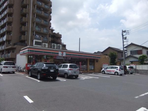 コンビニ　セブンイレブン（コンビニ）まで187m