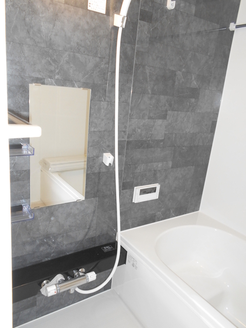 バス・シャワールーム　浴室