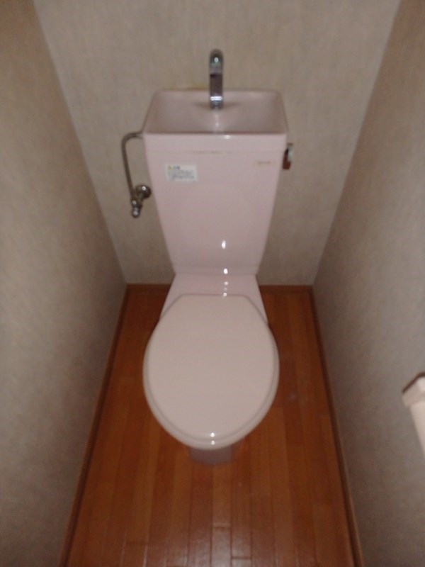 トイレ　別号室写真使用