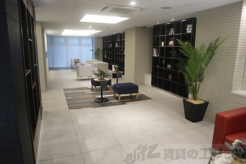 ロビー　エントランス